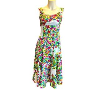 Maggy London beautiful flower dress size 4